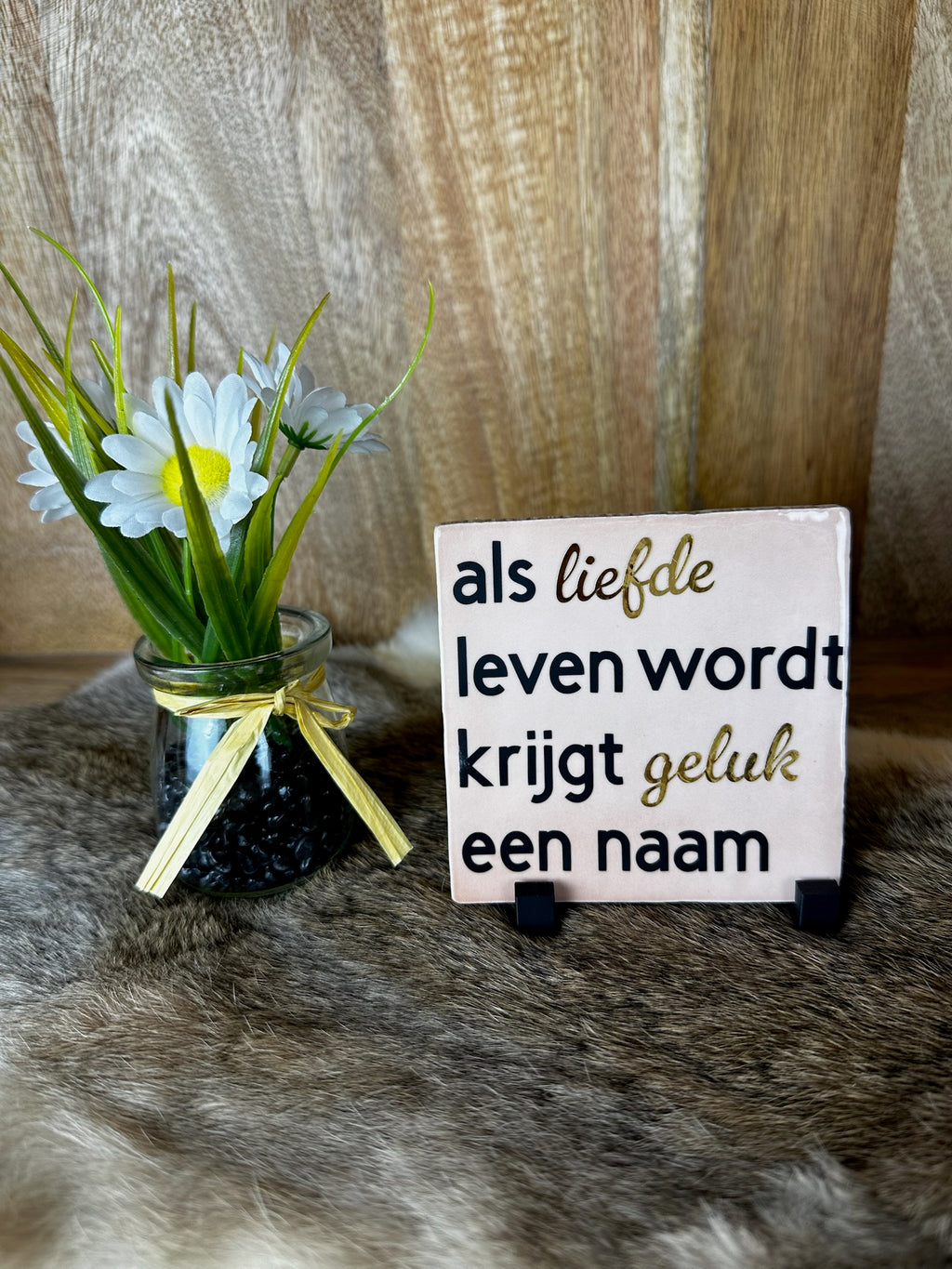 Als liefde leven wordt krijgt geluk een naam